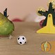 Wellensittich skeptisch wegen dem Ball