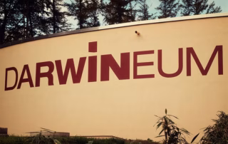 Charles Darwin und der Wellensittich 9 Darwineum in Rostock